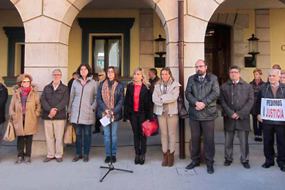 Manifestación institucional de repulsa por el asesinato de Ana Isabel González en Aranda de Duero.-ECB