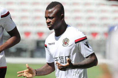 Seri, en un entrenamiento del Niza.-AFP / VALERY HACHE