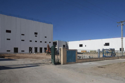 Vista exterior de la nueva fábrica de Campofrío.-RAÚL G. OCHOA