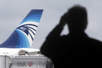 Un avión de EgyptAir.-REUTERS / CHRISTIAN HARTMANN