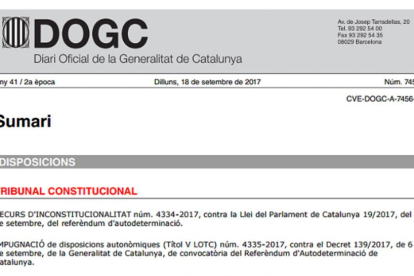 Imagen de la publicación de la suspensión de la ley del referéndum en el DOGC de este lunes.-EL PERIÓDICO