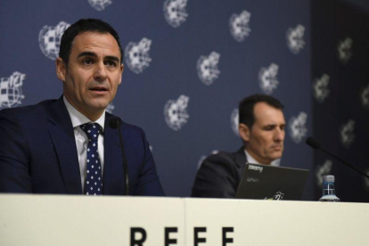 Velasco Carballo (i) y Clos Gómez en rueda de prensa.-EFE