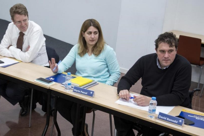Los coordinadores del PDECat, Marta Pascal y David Bonvehí, junto a Ferran Bel .-JORDI COTRINA