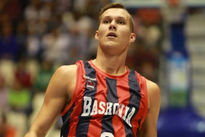 El alero lituano Tadas Sedekerskis ya dejó el año pasado muestras de su talento en la Liga Endesa-ACB.com
