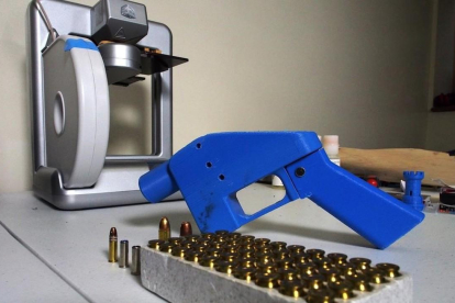Una pistola fabricada mediante una impresora 3D. /-ROBERT MACPHERSON