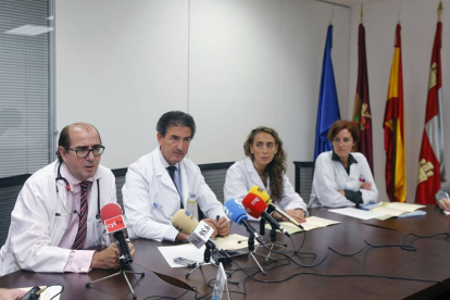 Luis Rodríguez, Miguel Ángel Ortiz, Carmen Rodríguez y Ana Pueyo.-RAÚL G. OCHOA
