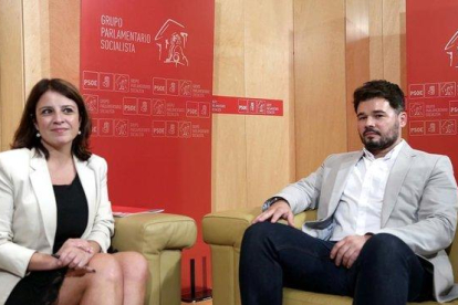 Adriana Lastra y Gabriel Rufián, el pasado julio en el Congreso de los Diputados.-DAVID CASTRO