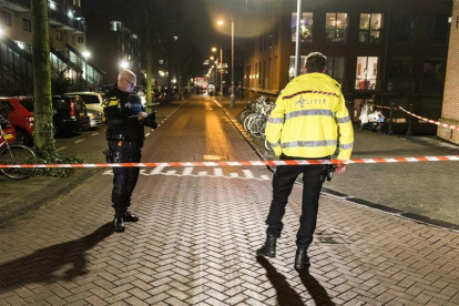 l menos un muerto y dos heridos en tiroteo en el centro de Amsterdam-EFE