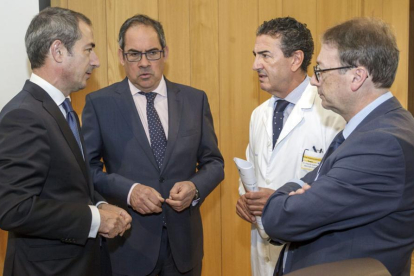 De izquierda a derecha, José Manuel Bilbao, Baudilio Fernández Mardomingo, Miguel Ángel Ortiz y Marc Simón.-SANTI OTERO