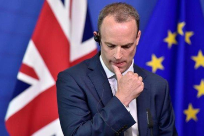 Dominic Raab, hasta hoy, negociador británico para el Brexit-