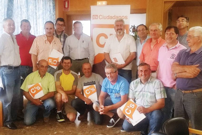 Los diputados y procuradores de Ciudadanos mantuvieron ayer la primera reunión con sus alcaldes y concejales.-ECB