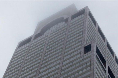 El edificio donde se ha producido el choque del helicóptero en Nueva York.-REUTERS