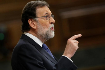 El presidente del Gobierno durante su intervención en el pleno.-/ JUAN MANUEL PRATS