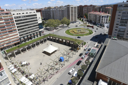 El PP planteó al inicio de este mandato, por ejemplo, un proyecto transformador y de modernización de transformación de la Plaza España. RAÚL G. OCHOA