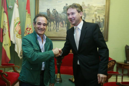 Ignacio del Río (hijo) y Javier Lacalle.-RAÚL G. OCHOA