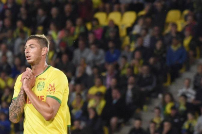 Emiliano Sala con la camiseta del Nantes.-EL PERIÓDICO