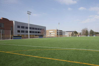 Vista del campo de rugby de San Amaro-RAÚL G. OCHOA