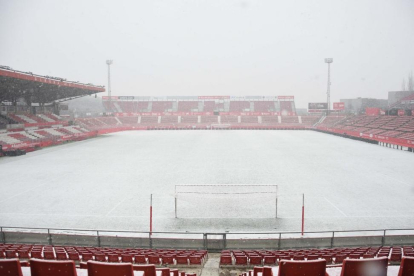 Montilivi, estadio del Girona FC, nevado-EL PERIÓDICO