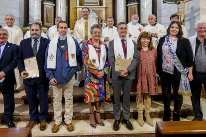 Tras la misa se entregaron reconocimientos a Fundación Caja de Burgos y Aspanias. SANTI OTERO