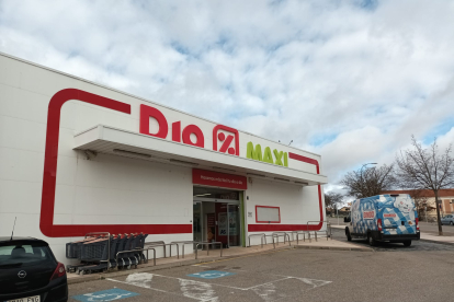 Supermercado Maxi Dia, una franquicia de la marca.
