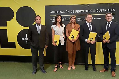 Arturo Sagredo, Emma Antolín, Pilar Pascual, Ginés Clemente y Rafael Barbero.-ECB