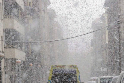 Briviesca se cubrió de nieve a última hora tarde por una fuerte tormenta-G. G.