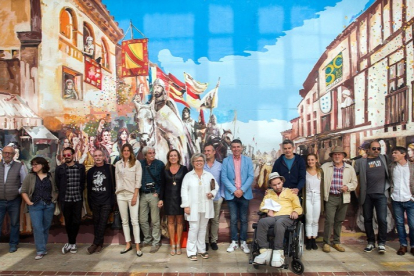 Inauguración del mural del Cid, a cargo del Gremio de Aristas Plásticos (GAP) de Burgos, en la calle de La Puebla. TOMÁS ALONSO