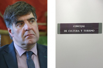 Fernando Gómez y la puerta de su despacho.-ISRAEL L. MURILLO