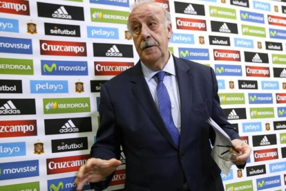 Vicente del Bosque, durante la rueda de prensa en la sede de la Federación.-DAVID CASTRO