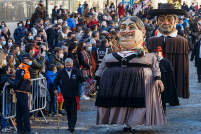 Imagen de los Gigantillos durante la pasada fiesta de San Lesmes. SANTI OTERO