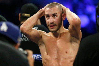 El boxeador ruso Maxim Dadashev en un combate del 2018.-AFP