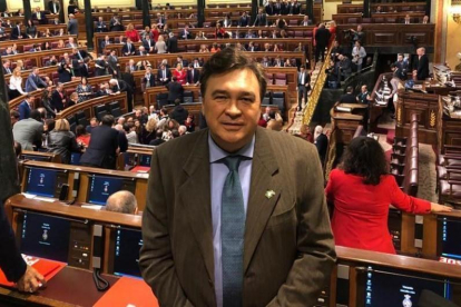 El diputado de Teruel Existe, Tomás Guitarte, en el Congreso.-TERUEL EXISTE