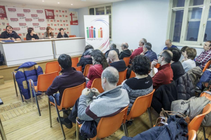 Un momento de la asamblea de Imagina Burgos, ayer, a la que asistieron alrededor de 90 personas.-SANTI OTERO