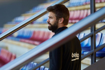 Piqué, durante un entrenamiento, el pasado día 23.-/ EFE / ALEJANDRO GARCIA