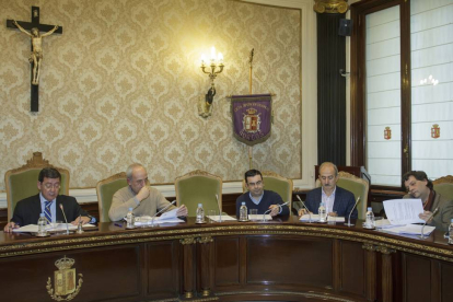 La nieve le jugó una mala pasada al diputado provincial José Antonio López, quien no pudo llegar desde Medina-S. O.