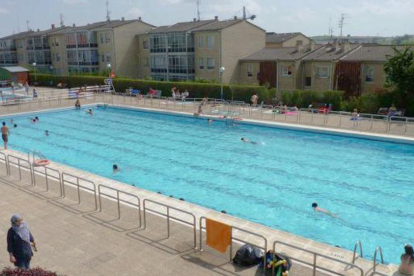 Las obras de las piscinas municipales de Briviesca están divididas en dos fases.-ECB