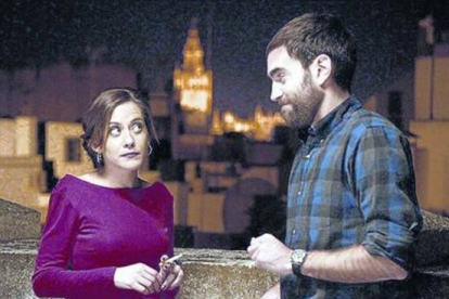 María León y Jon Plazaola, en la telecomedia 'Allí abajo'.-Foto: ATRESMEDIA