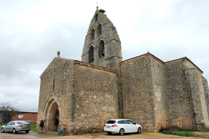 Vista de la iglesia de San Román. DARÍO GONZALO