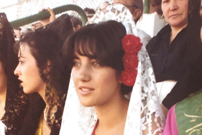 María Luisa Moreno Rico fue Reina en las Fiestas de Aranda de 1982