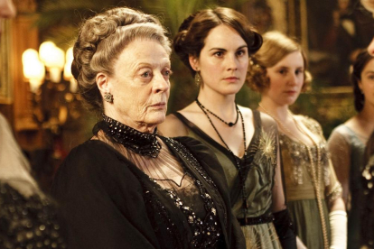Maggie Smith y Michelle Dockery en Downton Abbey.-/ PERIODICO