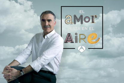 Juan y Medio, presentador del programa 'El amor está en el aire', de Antena 3.-SIMÓN NORIEGA