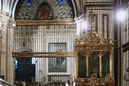 Imagen del estreno de 'Cabezón 2016' el año pasado en la Catedral-RAÚL OCHOA