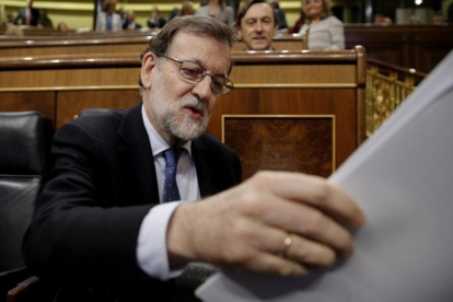 Mariano Rajoy en la sesión de control al Gobierno.-JOSE LUIS ROCA