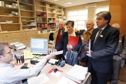 La senadora de Foro Asturias Rosa Domínguez de Posada presenta una iniciativa para pedir la devolcuión de los documentos que retiene la Generalitat de Cataluña.-ICAL