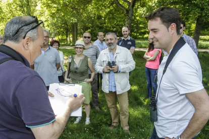 Visita de integrantes de la candidatura del PSOE a Fuentes Blancas.-RAÚL G. OCHOA