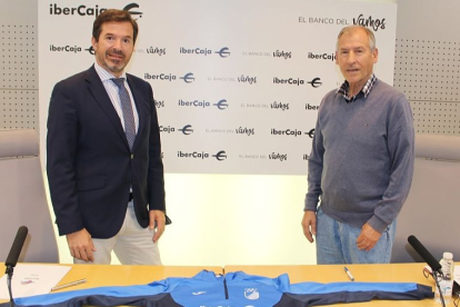 Jorge Sicilia y Felisindo Novoa presentaron ayer el acuerdo para esta temporada. ECB