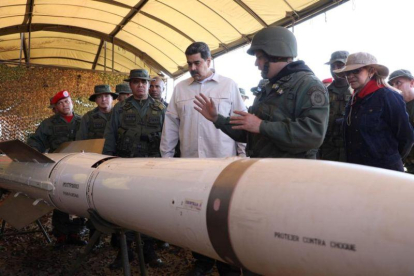 Nicolás Maduro en un ejercicio militar de la Fuerza Aérea venezolana.-REUTERS