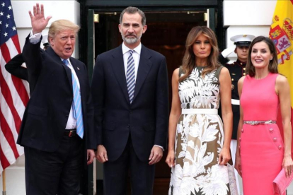 Trump y Melania reciben a los Reyes de España-JOHNATHAN ERNST
