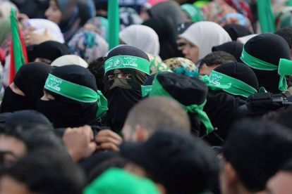 La UE ha retirado de la lista de grupos terroristas a la organización Hamás.-Foto: MOHAMMED SABER / EFE