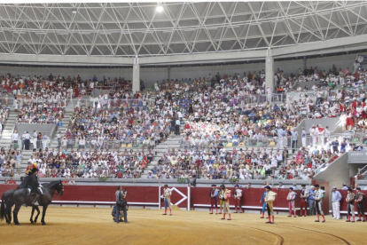 Celebración de una corrida taurina en el coso burgalés.-ECB